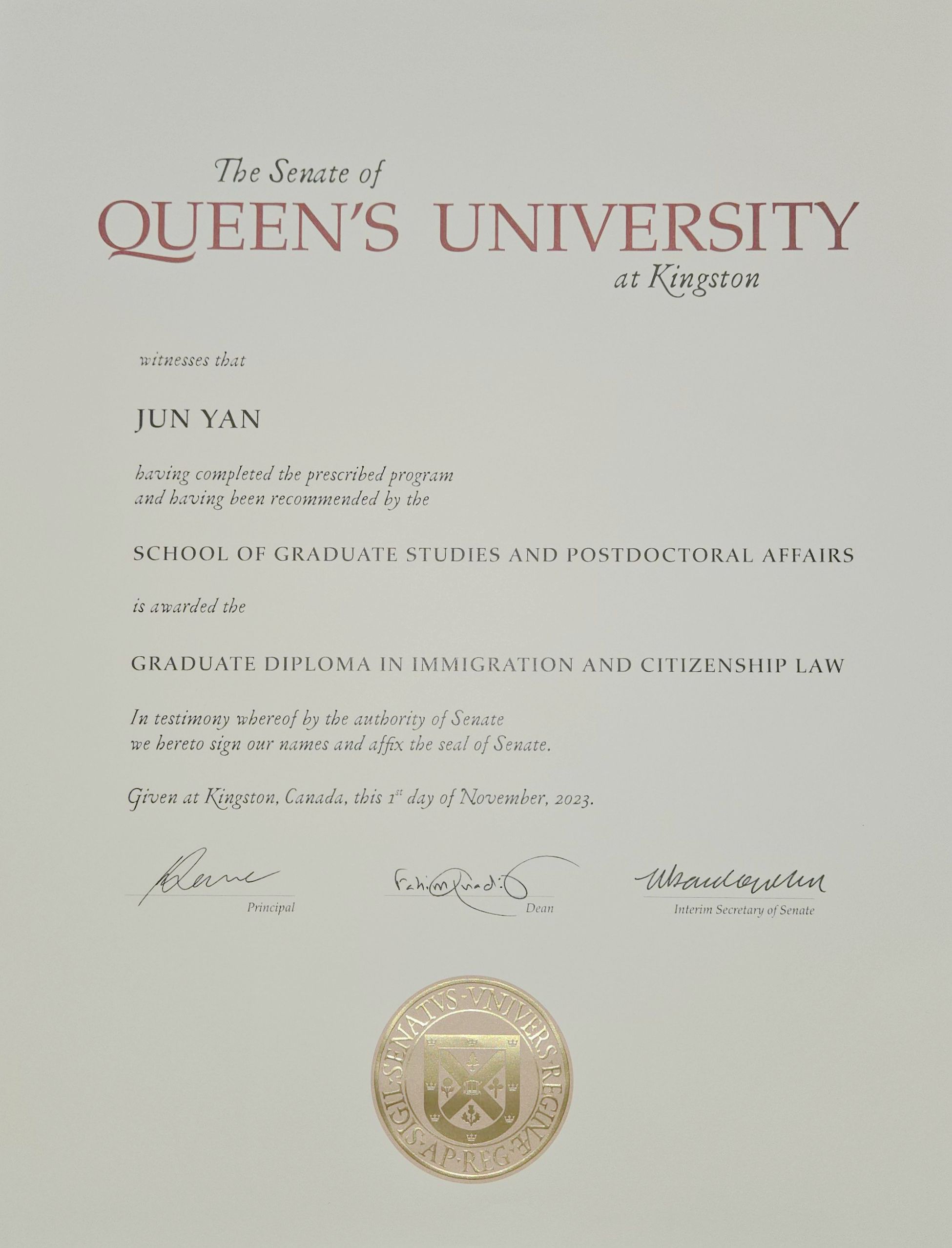 Queen's University 移民与公民法文凭